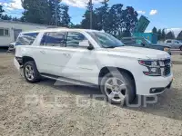 2017 Chevrolet Suburan photo