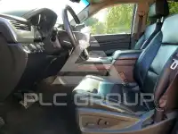 2017 Chevrolet Suburan photo