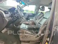 2017 Chevrolet Suburan фото