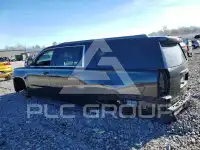 2017 Chevrolet Suburan photo