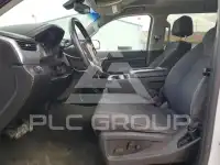 2017 Chevrolet Suburan фото