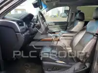 2017 Chevrolet Suburan фото