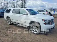 2017 Chevrolet Suburan photo