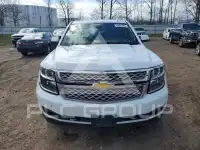 2017 Chevrolet Suburan photo