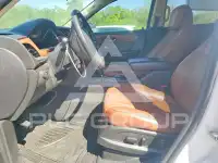 2017 Chevrolet TRAVERSE фото