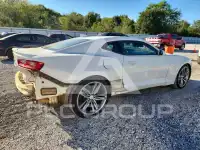 2017 Chevrolet Camaro photo