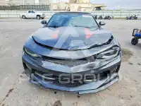 2017 Chevrolet Camaro photo