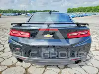 2017 Chevrolet Camaro фото
