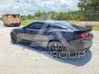 2017 Chevrolet Camaro фото