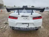 2017 Chevrolet Camaro фото