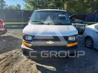 2017 Chevrolet Express фото