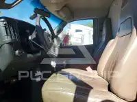 2017 Chevrolet Express фото