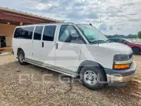 2017 Chevrolet Express фото