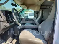 2017 Chevrolet Express фото