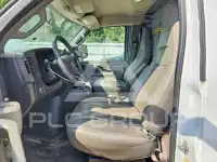 2017 Chevrolet Express фото