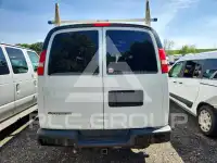 2017 Chevrolet Express photo