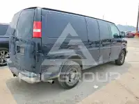 2017 Chevrolet Express photo