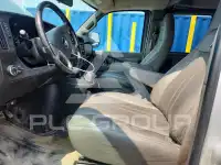 2017 Chevrolet Express фото