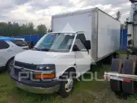 2017 Chevrolet Express фото