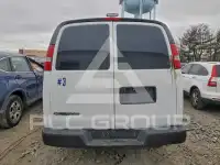 2017 Chevrolet Express фото