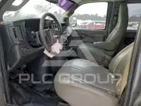 2017 Chevrolet Express photo