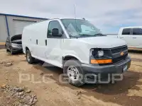 2017 Chevrolet Express фото