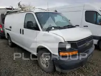 2017 Chevrolet Express фото