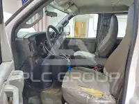 2017 Chevrolet Express photo