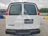 2017 Chevrolet Express фото