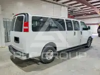2017 Chevrolet Express photo