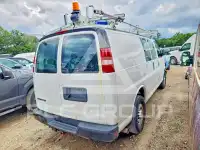 2017 Chevrolet Express photo