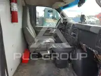 2017 Chevrolet Express фото