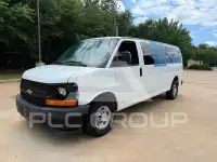 2017 Chevrolet Express photo