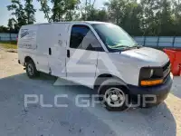 2017 Chevrolet Express фото
