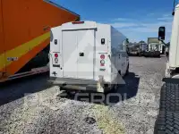 2017 Chevrolet Express фото