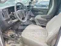 2017 Chevrolet Express фото