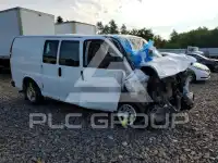2017 Chevrolet Express photo