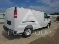 2017 Chevrolet Express фото