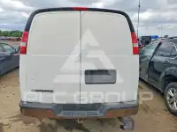 2017 Chevrolet Express фото