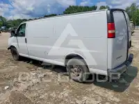 2017 Chevrolet Express photo