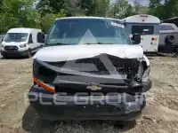 2017 Chevrolet Express photo
