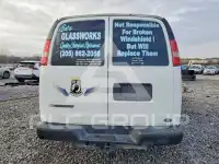 2017 Chevrolet Express фото