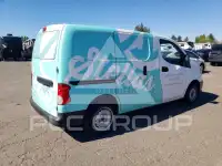 2017 Chevrolet Express photo