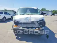 2017 Chevrolet Express photo