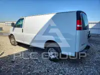 2017 Chevrolet Express фото