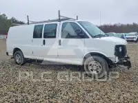 2017 Chevrolet Express фото