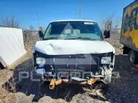 2017 Chevrolet Express photo