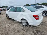 2017 Chevrolet Sonic фото