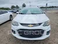 2017 Chevrolet Sonic фото