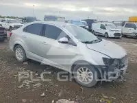 2017 Chevrolet Sonic фото